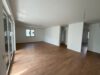 Neubau Erstbezug - moderne 5 Zimmer Wohnung mit Balkon - Wohnzimmer Bild 2.jpg